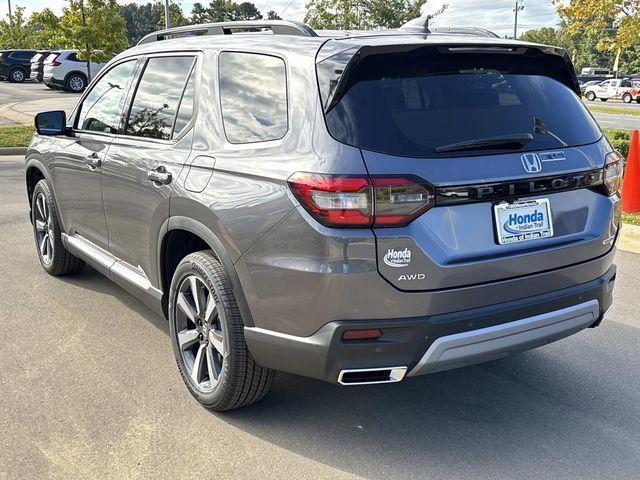 new 2025 Honda Pilot car, priced at $47,938