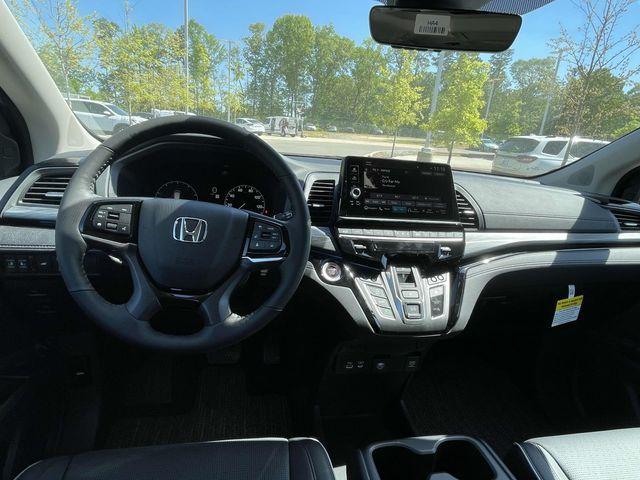 new 2025 Honda Odyssey car, priced at $51,130