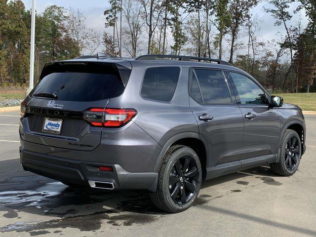 new 2025 Honda Pilot car, priced at $55,975