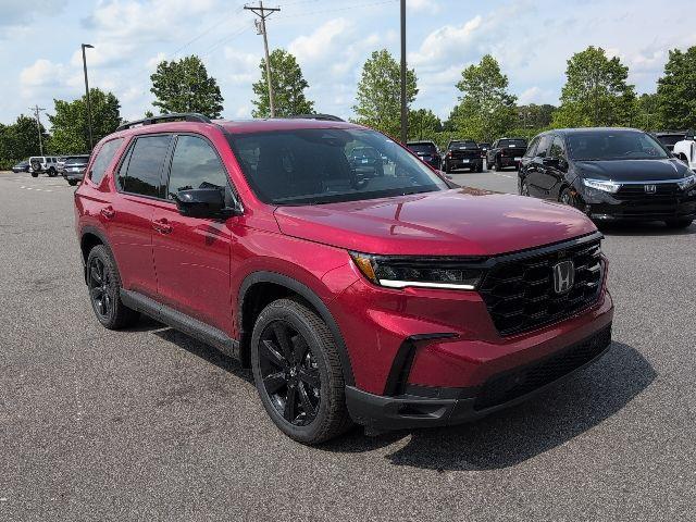 new 2025 Honda Pilot car, priced at $56,030