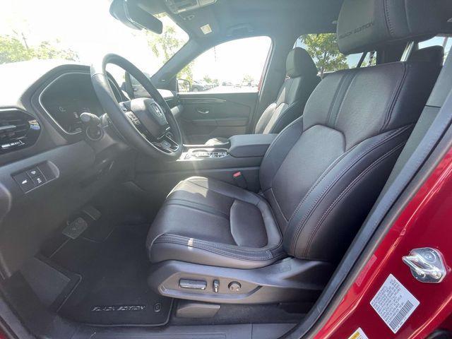new 2025 Honda Pilot car, priced at $56,030