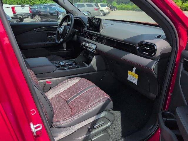 new 2025 Honda Pilot car, priced at $56,030