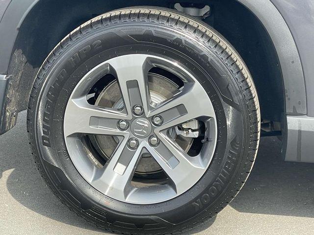 used 2025 Honda Pilot car, priced at $44,113