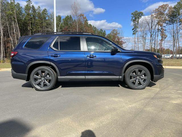 new 2025 Honda Pilot car, priced at $41,937