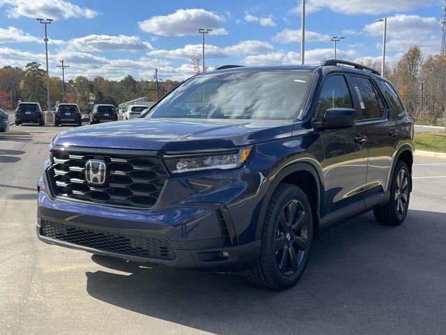 new 2025 Honda Pilot car, priced at $41,937