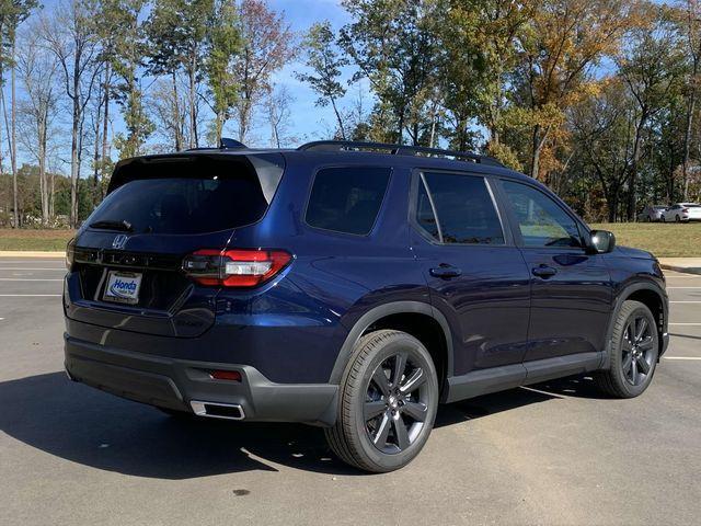 new 2025 Honda Pilot car, priced at $43,695