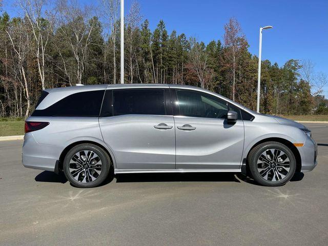 new 2025 Honda Odyssey car, priced at $52,275