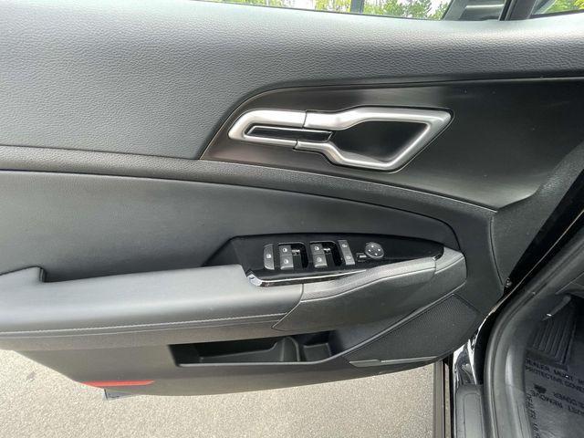 used 2024 Kia Sportage Hybrid car, priced at $30,751