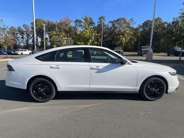 new 2025 Honda Accord car, priced at $30,965