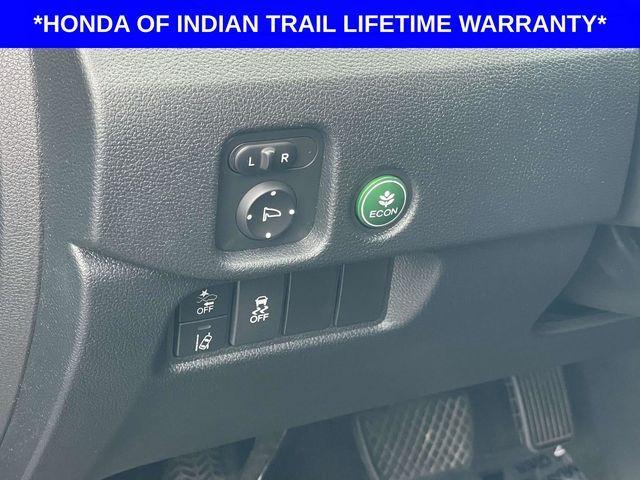 used 2022 Honda Pilot car, priced at $28,998