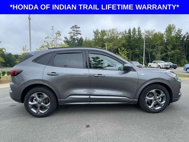 used 2023 Ford Escape car, priced at $21,431