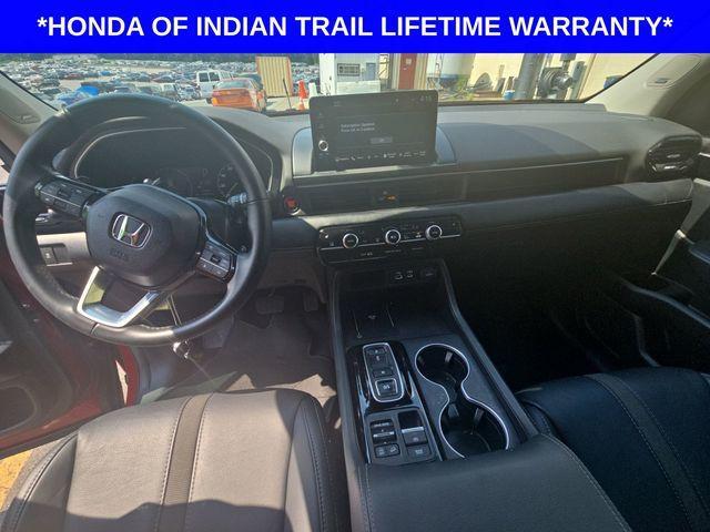 used 2025 Honda Pilot car, priced at $44,848