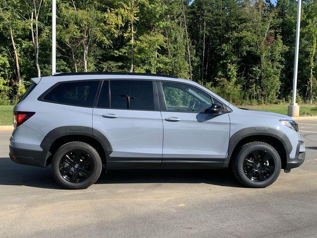 used 2022 Honda Pilot car, priced at $31,735