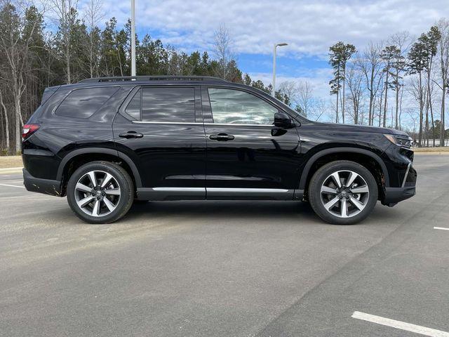 new 2025 Honda Pilot car, priced at $52,530