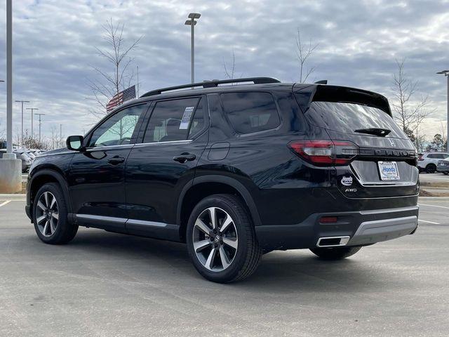 new 2025 Honda Pilot car, priced at $52,530