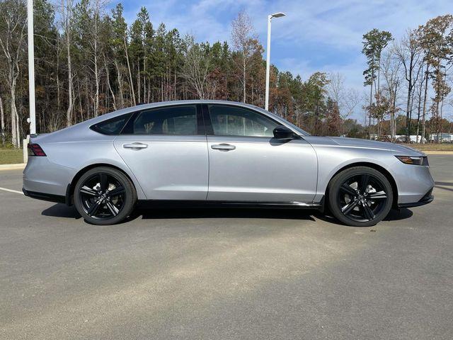 new 2025 Honda Accord Hybrid car, priced at $35,220