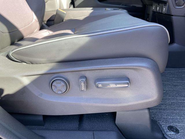 used 2024 Honda Odyssey car, priced at $45,749