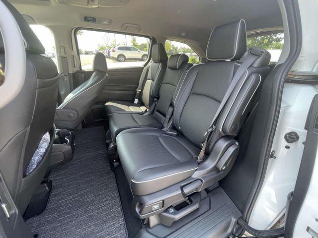 used 2024 Honda Odyssey car, priced at $43,209