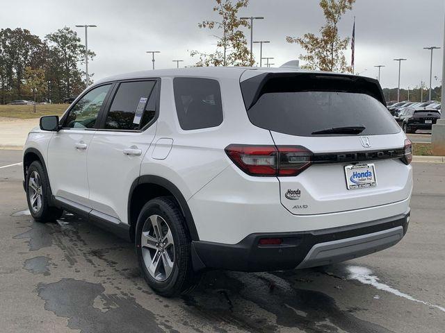 new 2025 Honda Pilot car, priced at $48,180