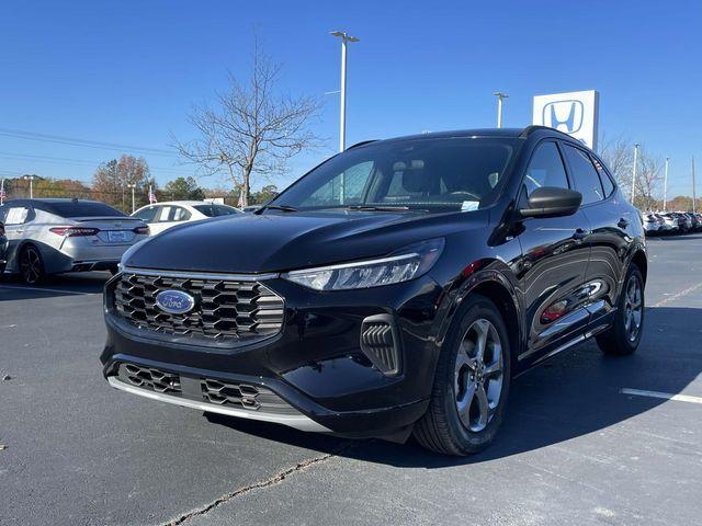 used 2023 Ford Escape car, priced at $19,299