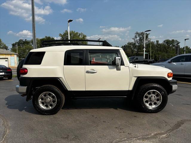 used 2012 Toyota FJ Cruiser car, priced at $29,999