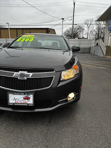 used 2014 Chevrolet Cruze car, priced at $8,200