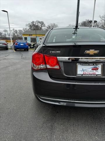 used 2014 Chevrolet Cruze car, priced at $8,200