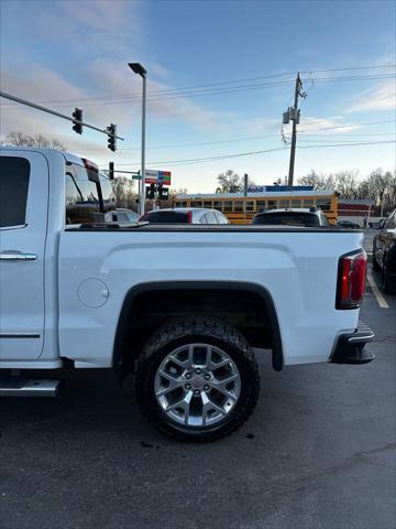 used 2018 GMC Sierra 1500 car, priced at $30,800