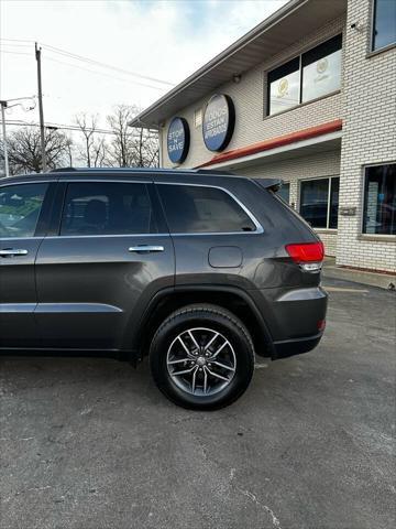 used 2017 Jeep Grand Cherokee car, priced at $14,500