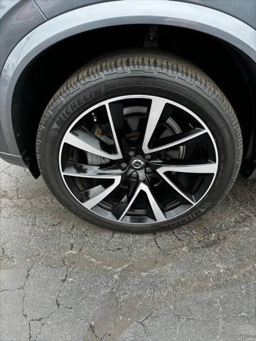 used 2018 Volvo XC90 car, priced at $25,800