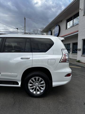 used 2018 Lexus GX 460 car, priced at $28,800