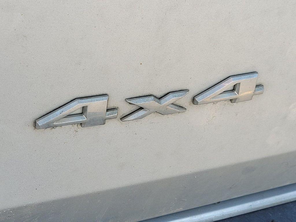 used 2006 Jeep Commander car