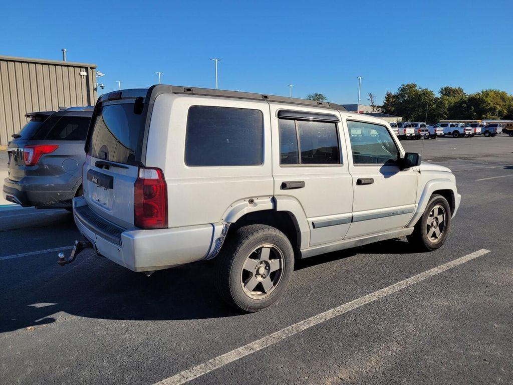 used 2006 Jeep Commander car