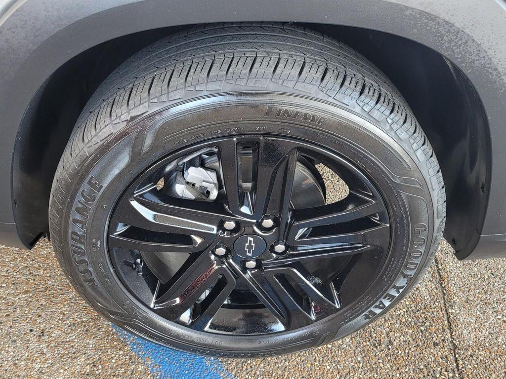 used 2024 Chevrolet Trax car, priced at $22,671