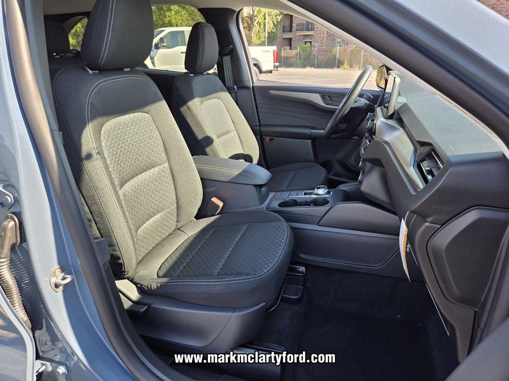 new 2026 Ford Escape car, priced at $28,417