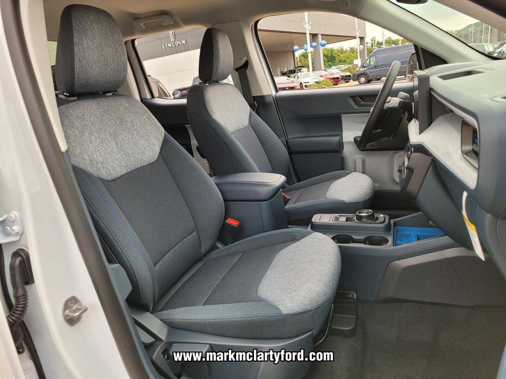 new 2025 Ford Maverick car, priced at $32,434
