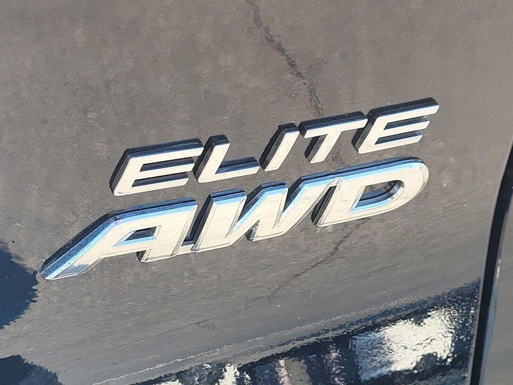 used 2022 Honda Pilot car, priced at $26,223