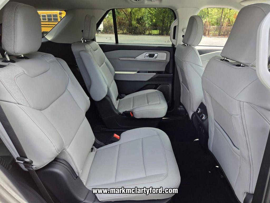 new 2025 Ford Explorer car, priced at $43,102