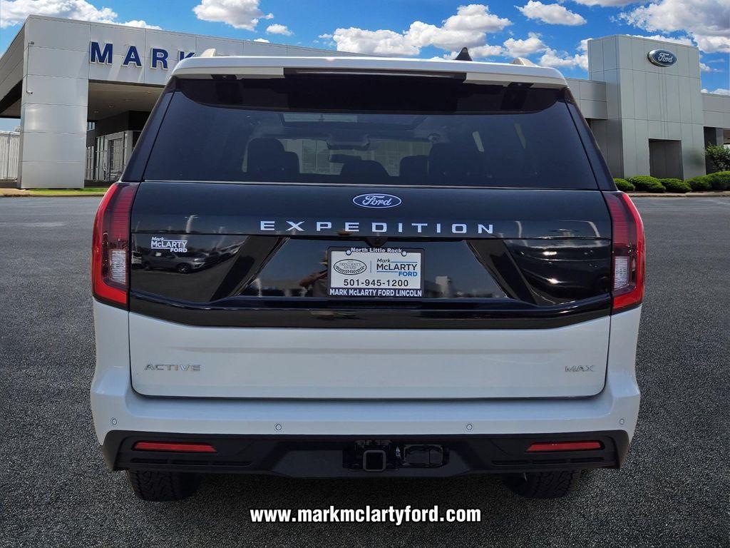 new 2025 Ford Expedition Max car, priced at $70,424