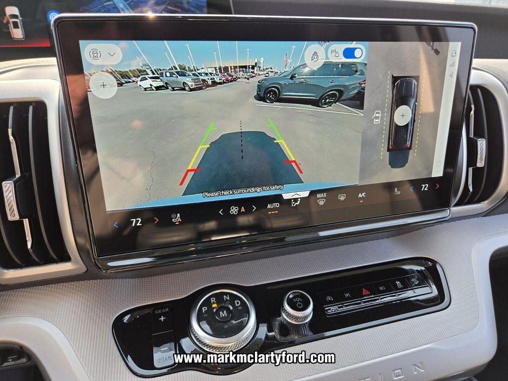 new 2025 Ford Expedition Max car, priced at $70,424