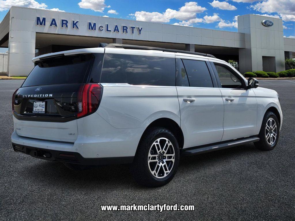 new 2025 Ford Expedition Max car, priced at $70,424