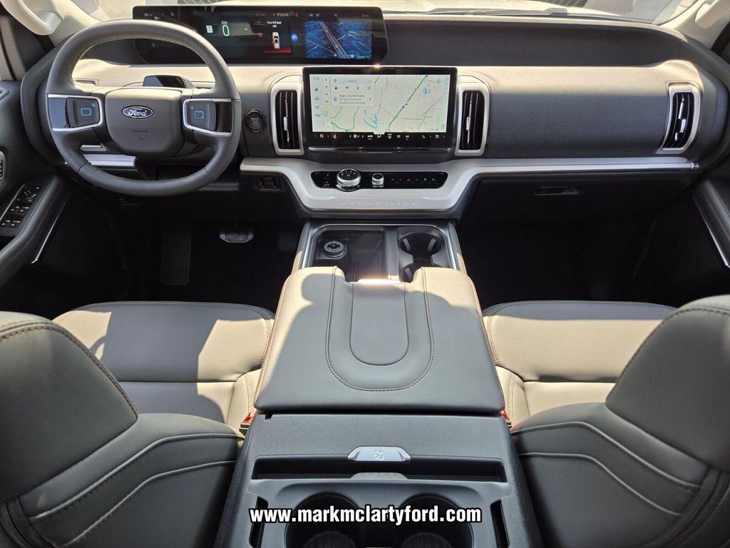 new 2025 Ford Expedition Max car, priced at $70,424