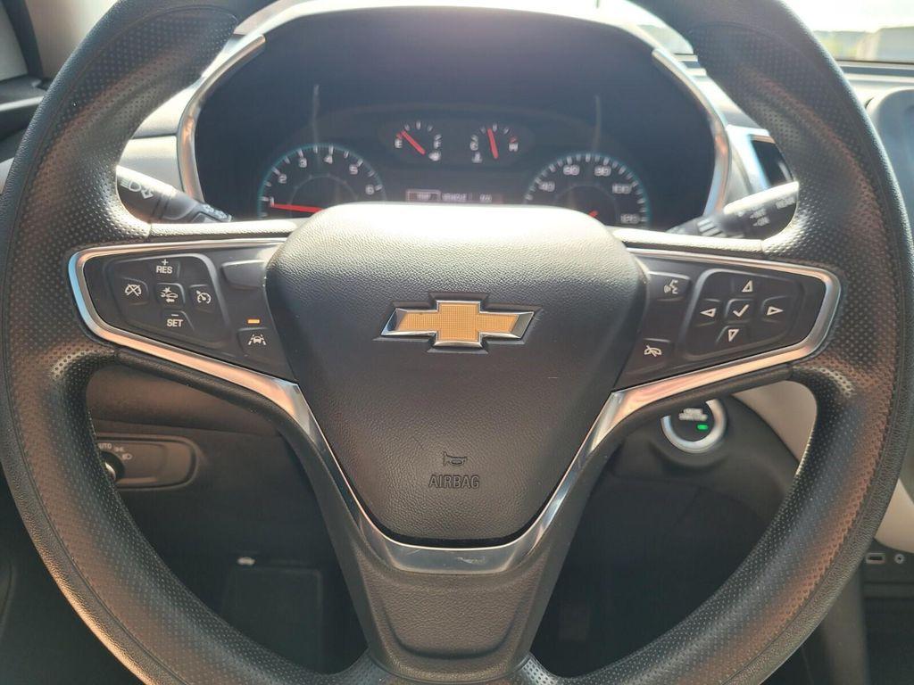 used 2023 Chevrolet Equinox car, priced at $17,746