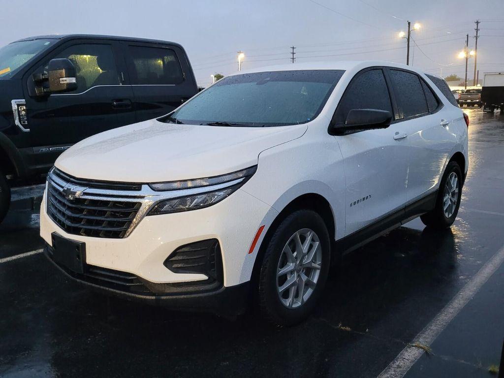 used 2023 Chevrolet Equinox car, priced at $19,299