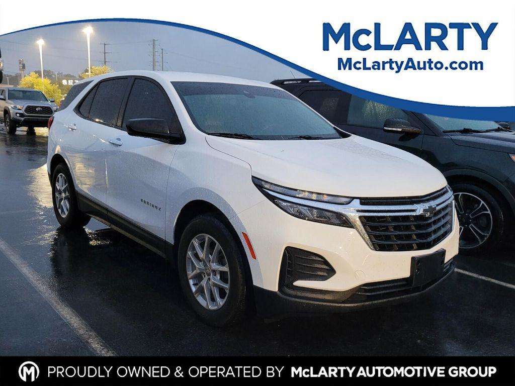 used 2023 Chevrolet Equinox car, priced at $19,299