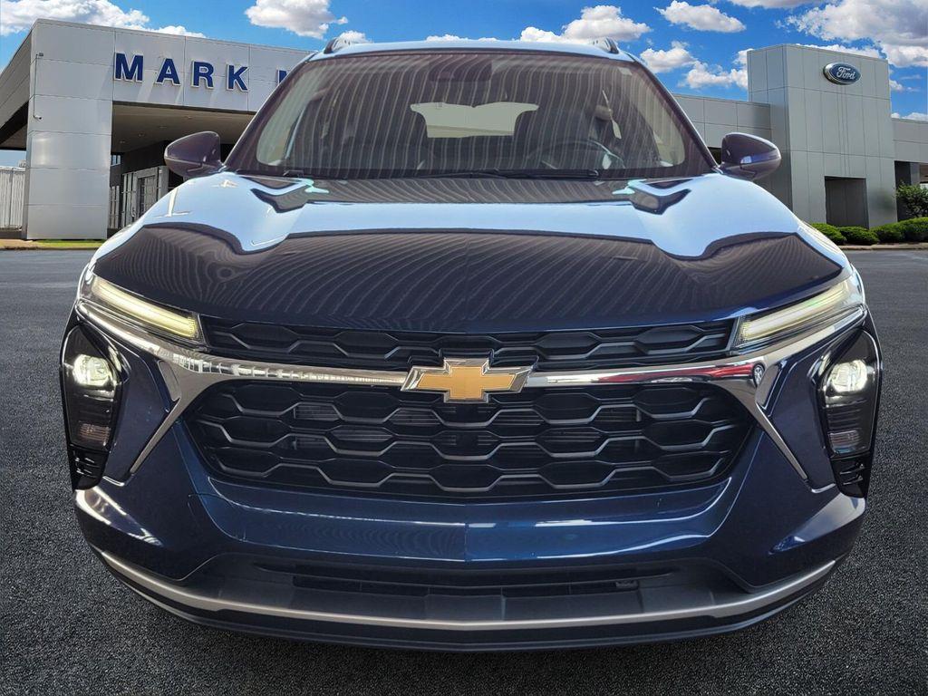 used 2024 Chevrolet Trax car, priced at $22,995