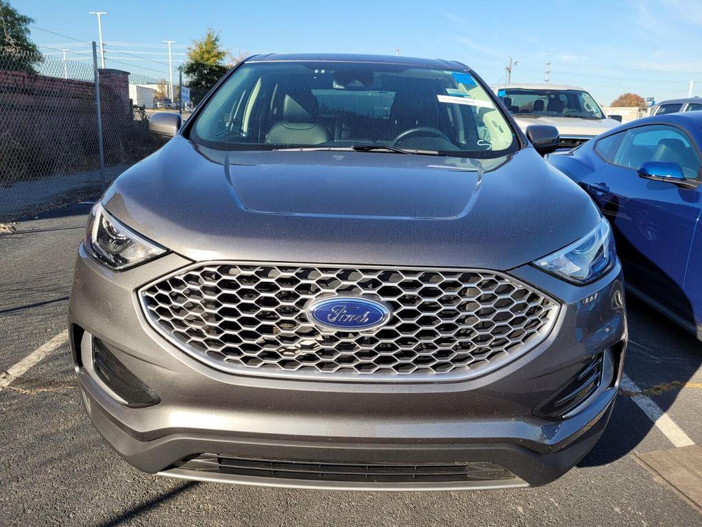 used 2024 Ford Edge car, priced at $23,495