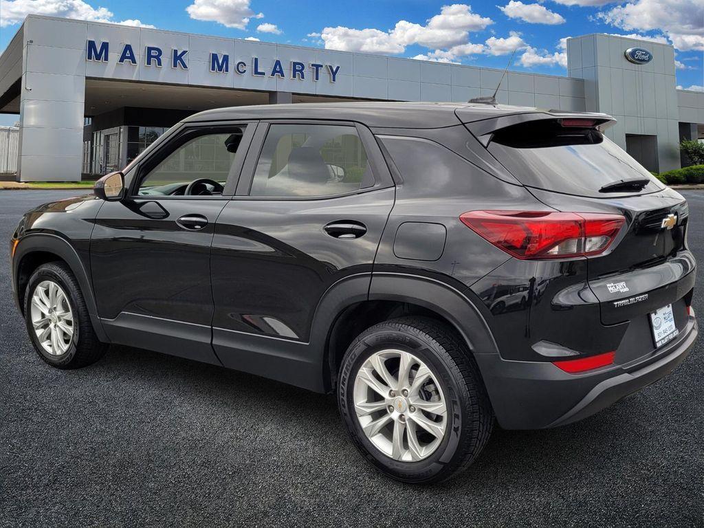 used 2023 Chevrolet TrailBlazer car, priced at $17,850