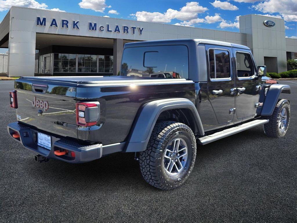 used 2025 Jeep Gladiator car, priced at $47,663
