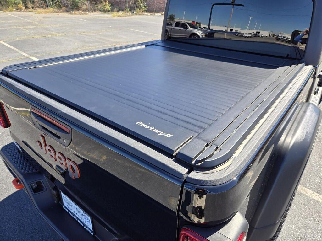 used 2025 Jeep Gladiator car, priced at $47,663